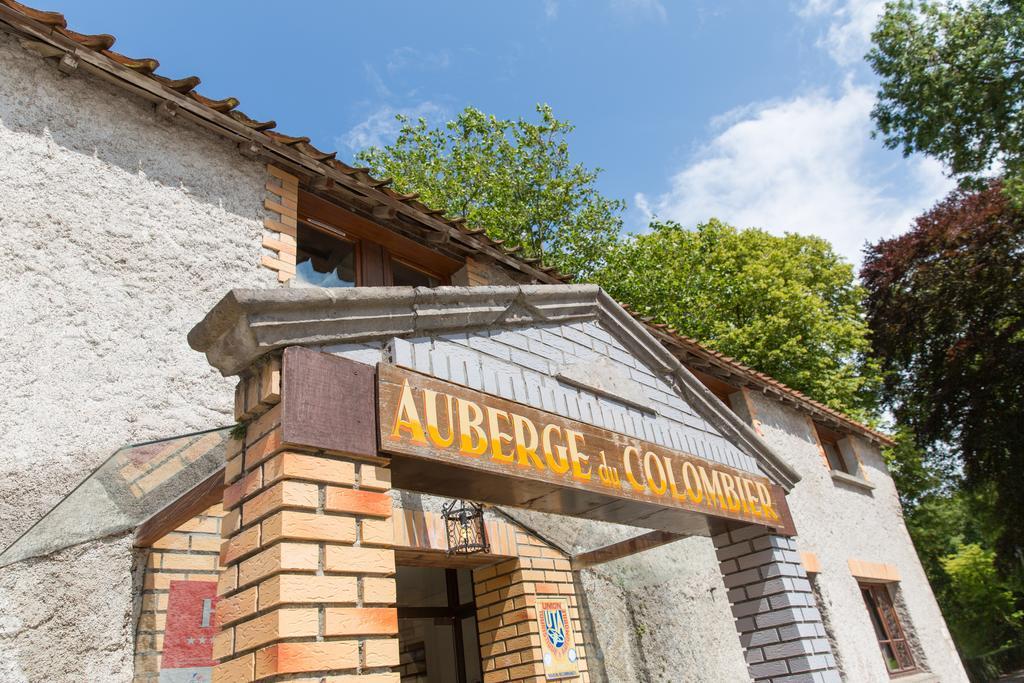 Logis - Auberge Du Colombier Guînes Exterior foto